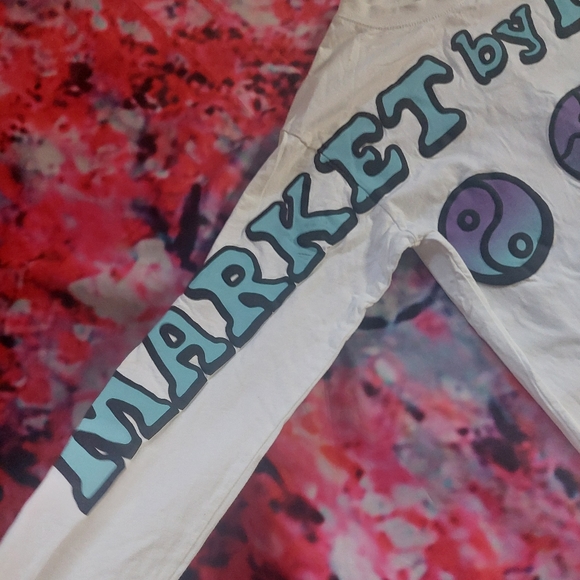 Market x Urban Outfitters Long Sleeve - Picture 2 of 12